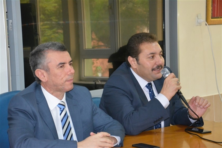 Kaymakam Sırmalı “Okuyan, Düşünen, Yorumlayan, Eleştiren Ve Okumayı Bir Yaşam Biçimi Haline Getiren Bireyler Olarak Yetişmeliyiz”