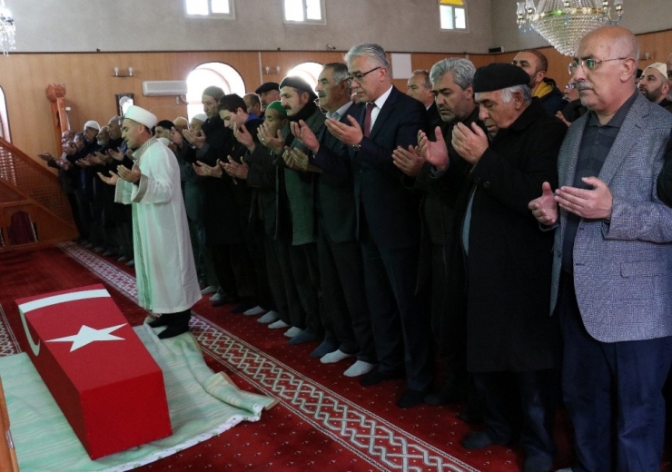 Emekli Emniyet Müdürü Aktuğ Son Yolculuğuna Uğurlandı