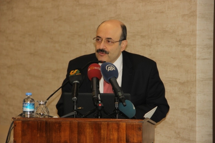 Yök Başkanı Prof. Dr. Yekta Saraç: