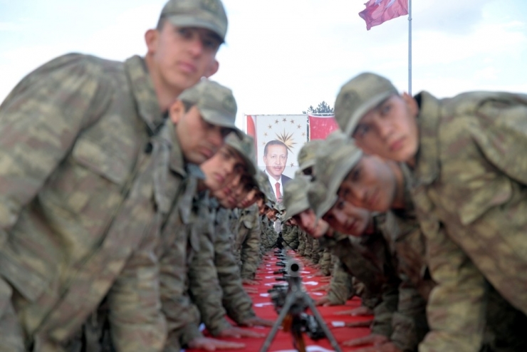 Acemi Erler Yemin Etti