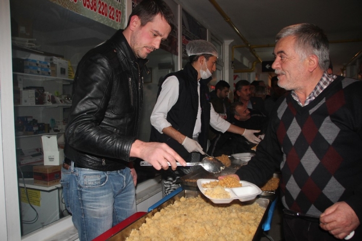 Ak Partililer Mescit Açılışında Bir Araya Geldiler