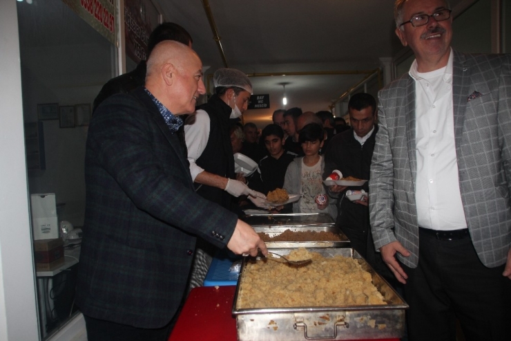 Ak Partililer Mescit Açılışında Bir Araya Geldiler