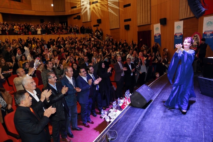 Aksaray Belediyesinden Öğretmenlere Özel Konser