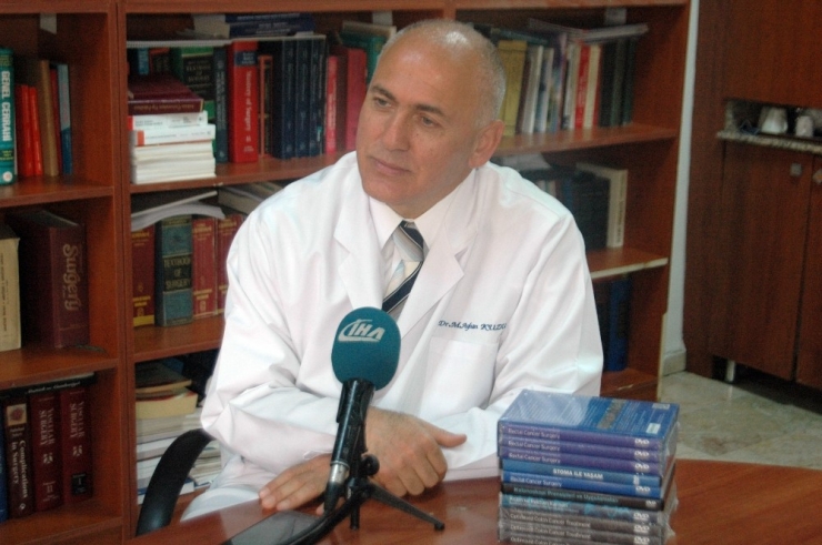 Türk Hekimi ’Rektum Kanserinde’ Dünyaya Açılıyor