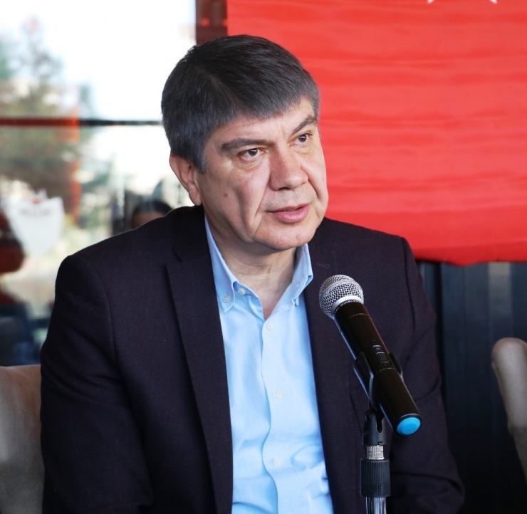 Antalya’nın Turizmde Çılgın Planı: Turistler Antalya’ya Denizin Altından Yürüyereke Girecek