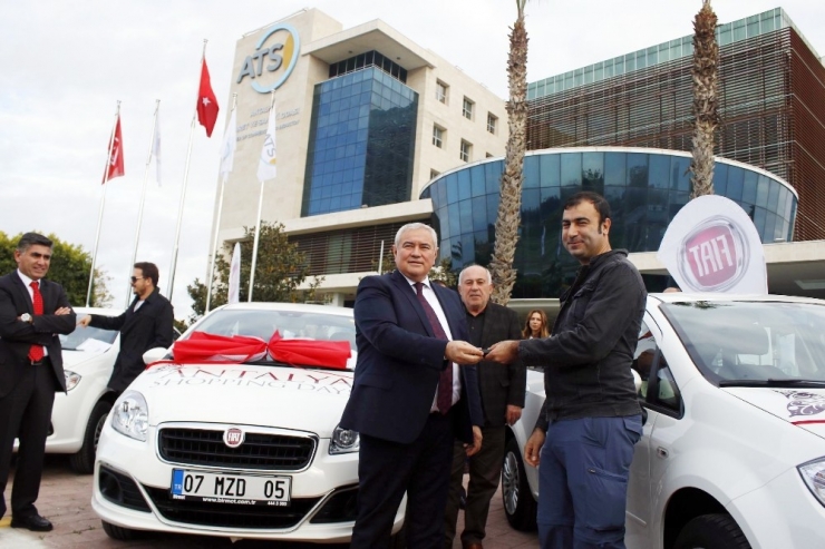 Burs Kartından Ve Tatilden Otomobil Çıktı