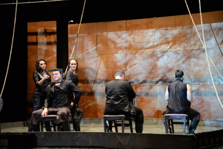 Bilecik’te Sahne Alan ’’Othello’’ Oyunu Ayakta Alkışlandı