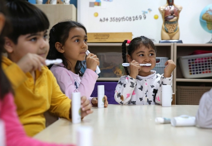 Bucalı Miniklere Diş Bakımı Eğitimi