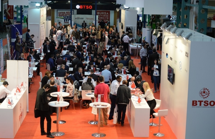 Endüstri Zirvesi’nde Bir Günde 700 İş Görüşmesi Yapıldı