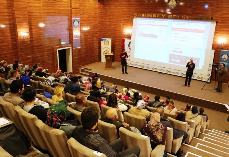 Gaziantep’te 86 Engelli Çift Evlilik Okulundan Mezun Oldu