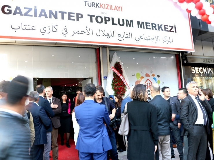 Kızılay’ın 11’inci Toplum Merkezi Açıldı