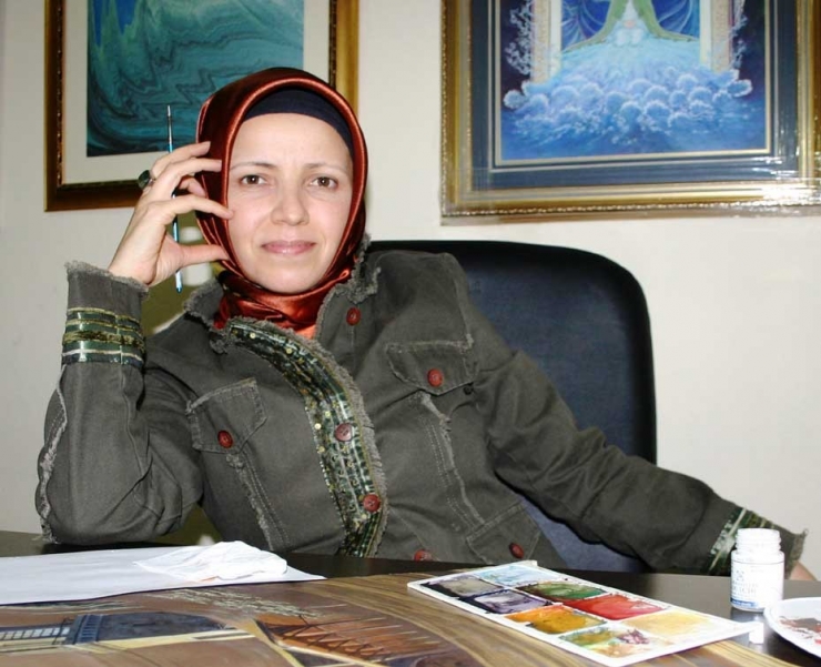 Sanatçı Hatice Ünal’dan Harmoni Minyatür Ebru Sergisi