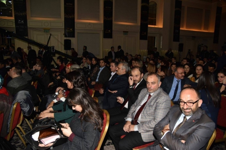 Kartepe Belediyesi’ne Altın Karınca’dan Ödül