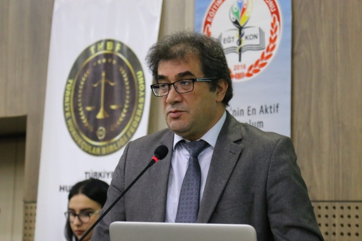 Saü’de “Davranış Bilimlerinde Yeni Yaklaşımlar” Konulu Bir Seminer Düzenlendi