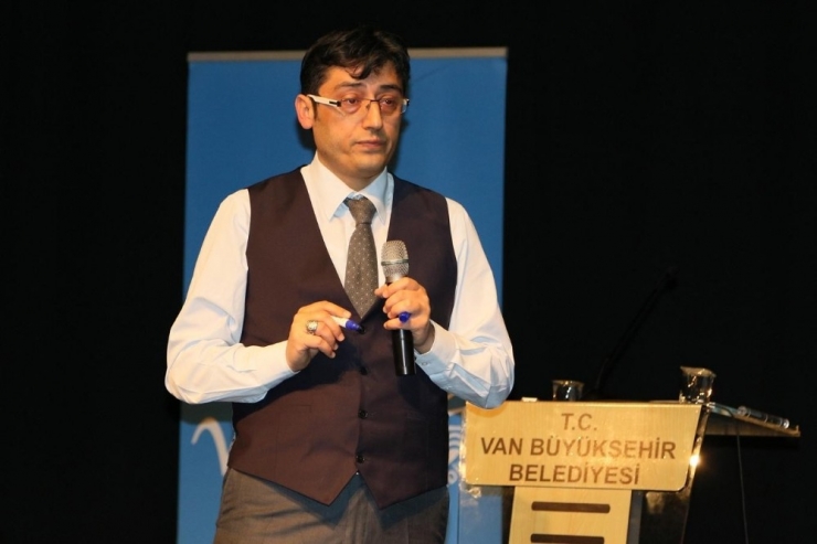 Van’da ‘Anne Ve Çocuk Sağlığı’ Seminerleri