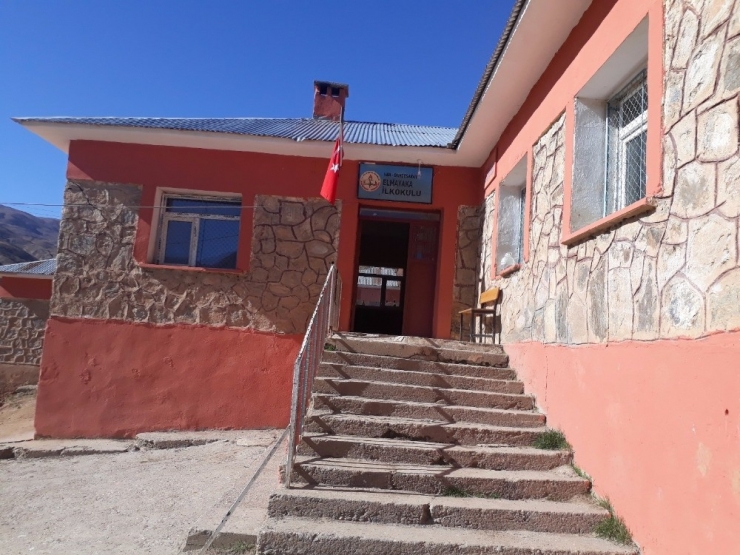 Bahçesaray’da Eğitim Yatırımları