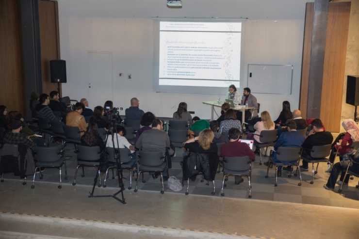 ‘Sürdürülebilir, Doğa Dostu, Yeşil Kampüs, Yeşil İlçe Agü Bostanı’ Çalıştayı