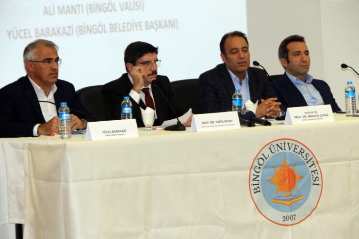 Ak Parti’li Aktay: “Avrupa Kapısına Dayandığı Zaman 100 Bin Tane Mülteci, Avrupa’nın Bütün Ayarları Şaştı Bozuldu”