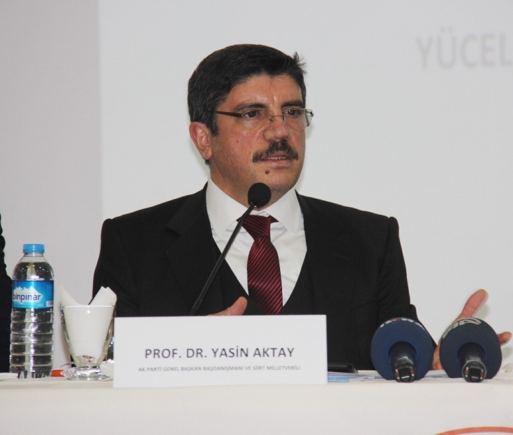 Ak Parti’li Aktay: “Avrupa Kapısına Dayandığı Zaman 100 Bin Tane Mülteci, Avrupa’nın Bütün Ayarları Şaştı Bozuldu”