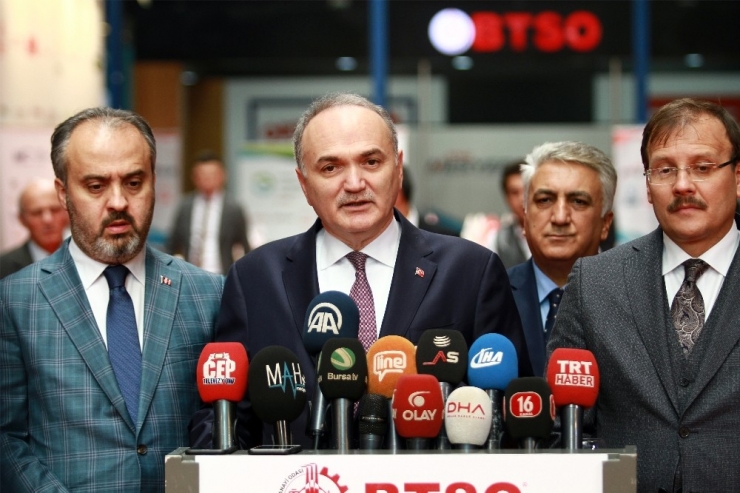 Bakan Özlü: "Yurtdışından İthal Ettiğimiz Sanayi Ürünlerini Türkiye’de Ürettireceğiz"