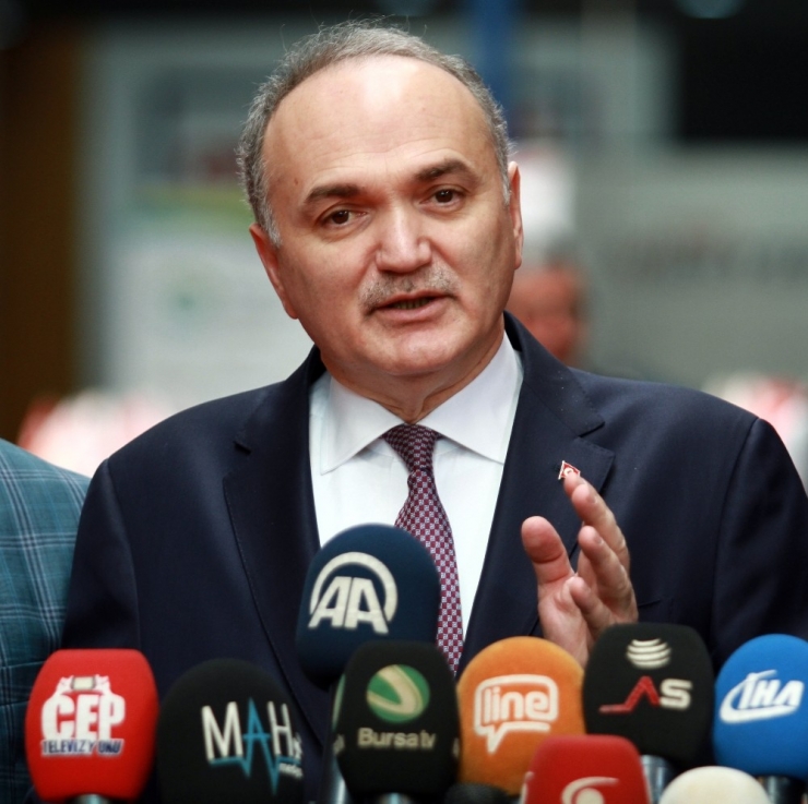 Bakan Özlü: "Yurtdışından İthal Ettiğimiz Sanayi Ürünlerini Türkiye’de Ürettireceğiz"