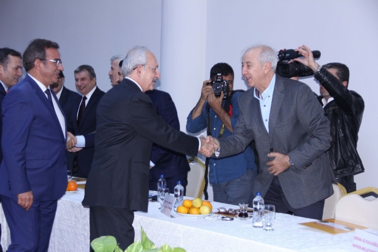 Kemal Kılıçdaroğlu, Narenciye Üreticilerinin Sorunlarını Dinledi