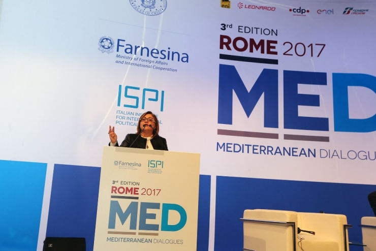 Şahin’den İtalya’da Ab’ye Sitem Japonya’ya Teşekkür