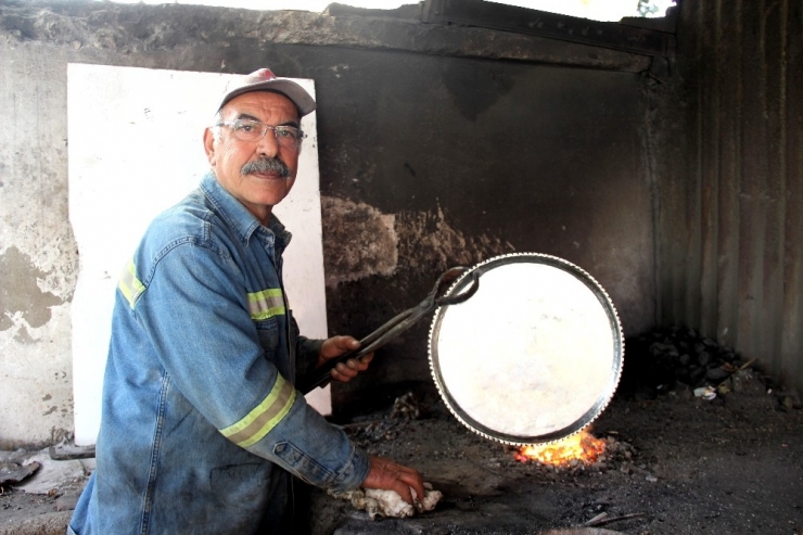 Son Kalaycı Ustası Zamana Direniyor