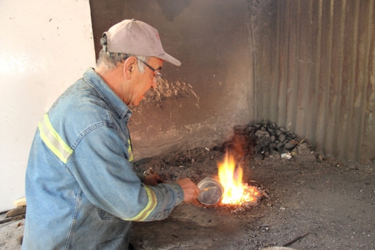 Son Kalaycı Ustası Zamana Direniyor