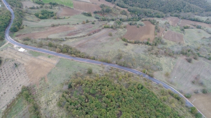 İzmit’te Altı Mahallenin Yolu Yenilendi