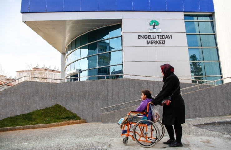 Şehitkamil Belediye Başkanı Rıdvan Fadıloğlu: