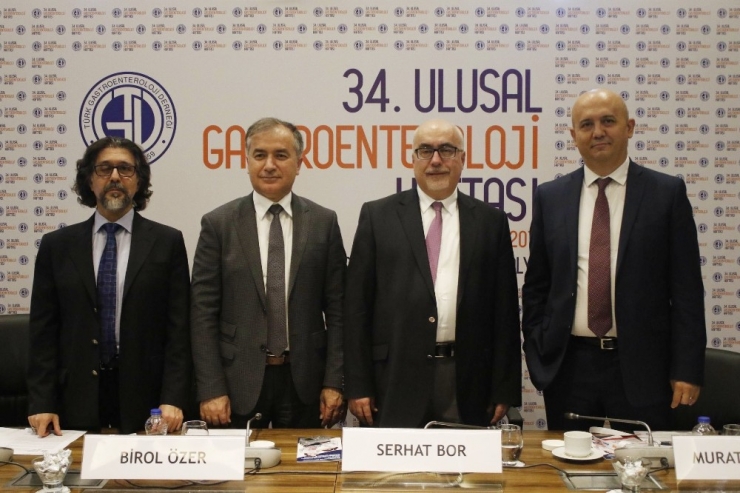 Prof. Dr. Bor: "Türkiye’de Endoskopiyi Kimlerin Yapacağının Yasal Dayanağı Yok"