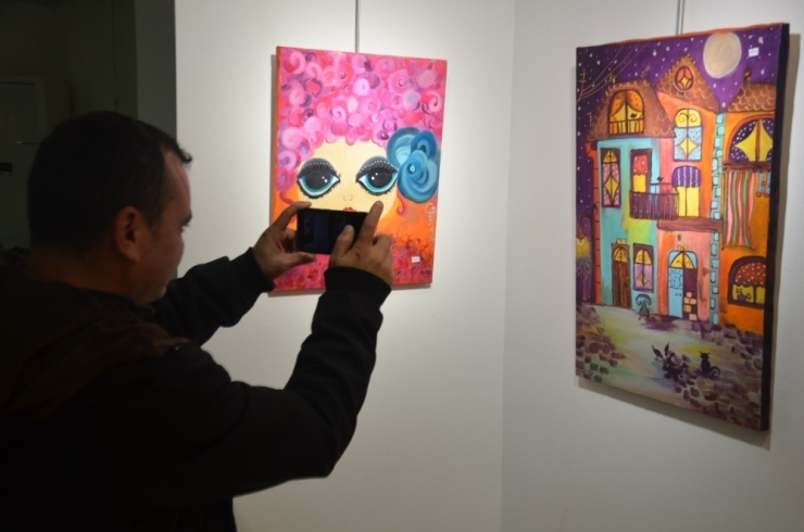 Üç Kuşak Bir Sergi