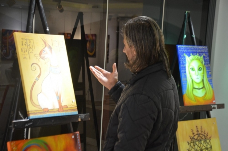 Üç Kuşak Bir Sergi