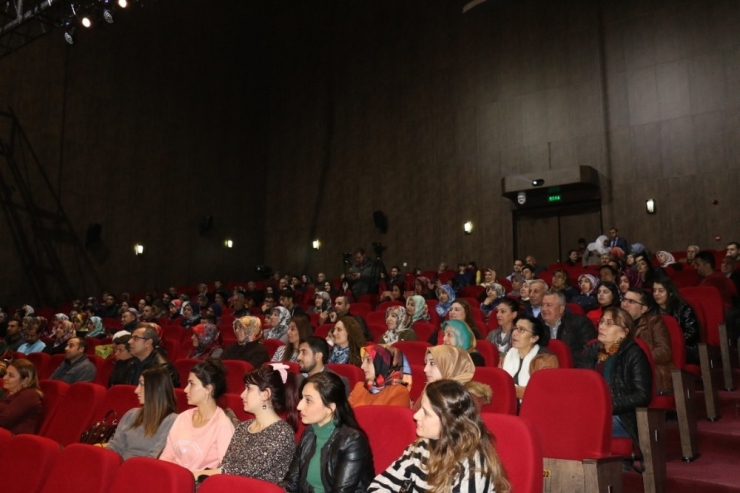 Prof. Dr. Maranki Batmanlılarla Buluştu