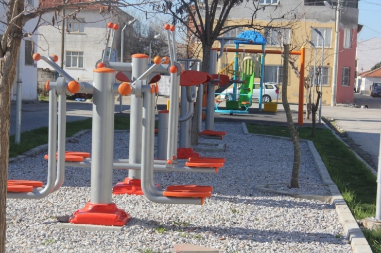 Burhaniye’de Herkese Spor Yapma Olanağı