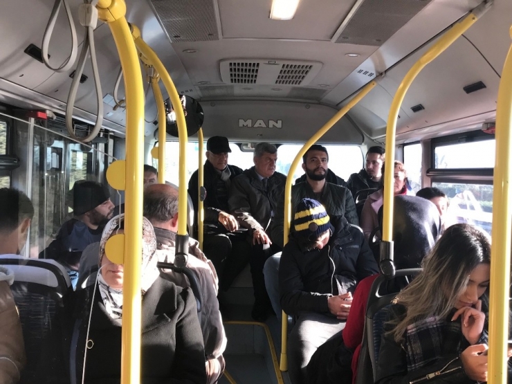 Karaosmanoğlu Belediye Otobüsünde