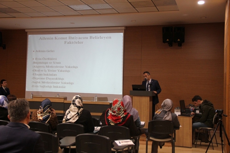 ’Konut Seçimi Ve Düzenlemesi’ Cüzdan Dostu Atölyesi’nde Konuşuldu