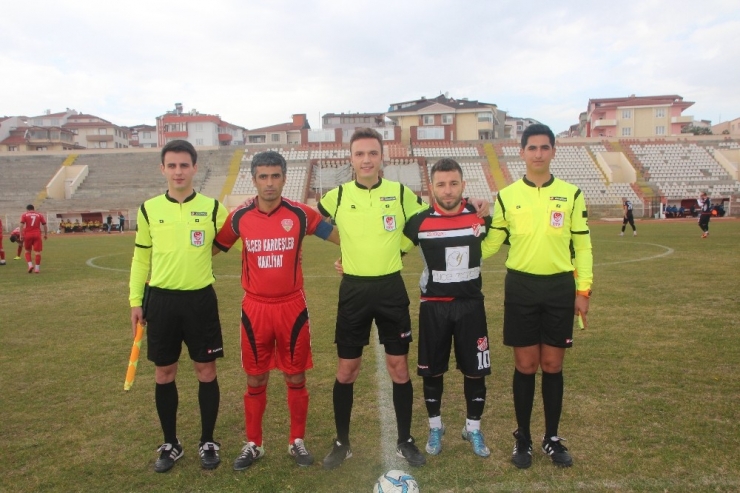 Bilecikspor Kendi Evinde Puan Kaybetti