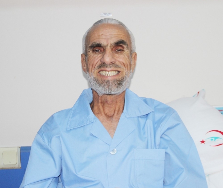 Mide Kanserinden Kapalı Ameliyatla Kurtuldu