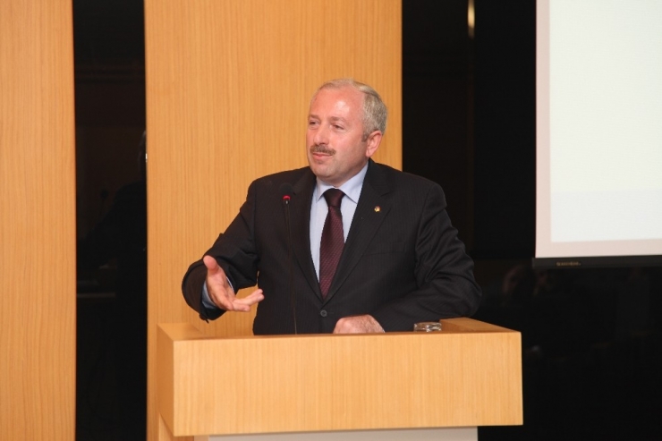 Taşınmaz Ticareti Hakkında Yönetmelik Toplantısı Gerçekleşti