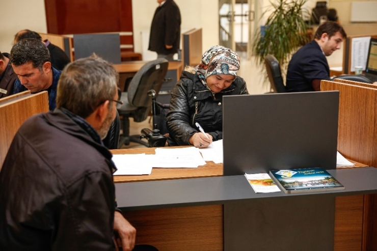 Engelli Fadime Beşe’nin Çalışma Hayali Gerçek Oldu