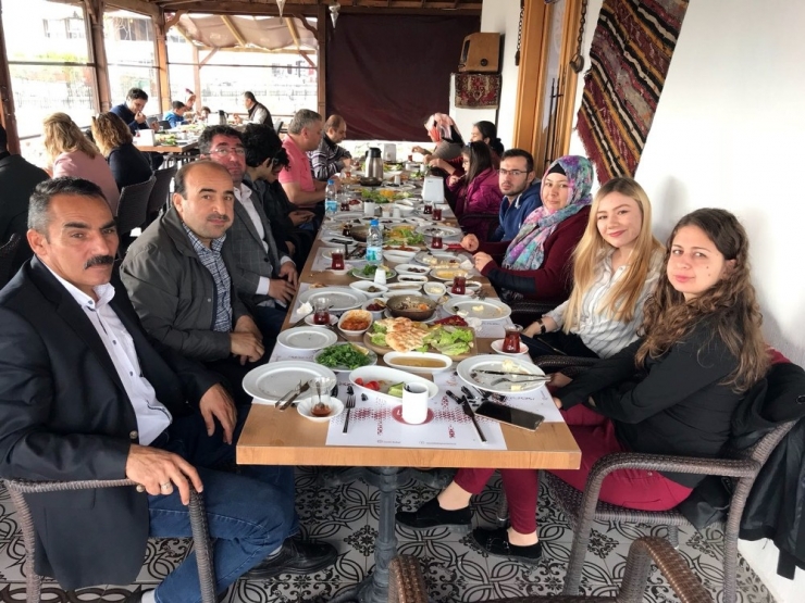 Memur-sen Engelliler Komisyonu Engelli Üyeleri İle Bir Araya Geldi