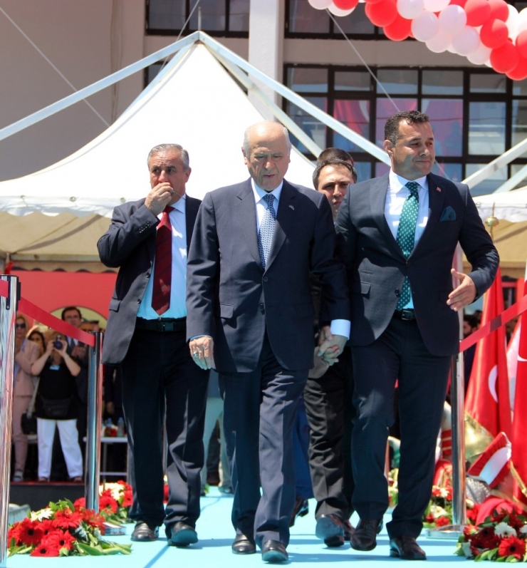 Bahçeli, Belediye Başkanlarını Antalya’da Topluyor