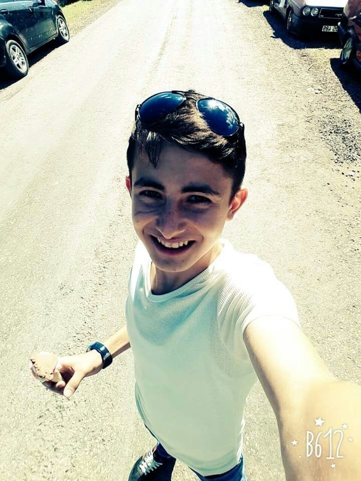 16 Yaşında Kansere Yenik Düştü