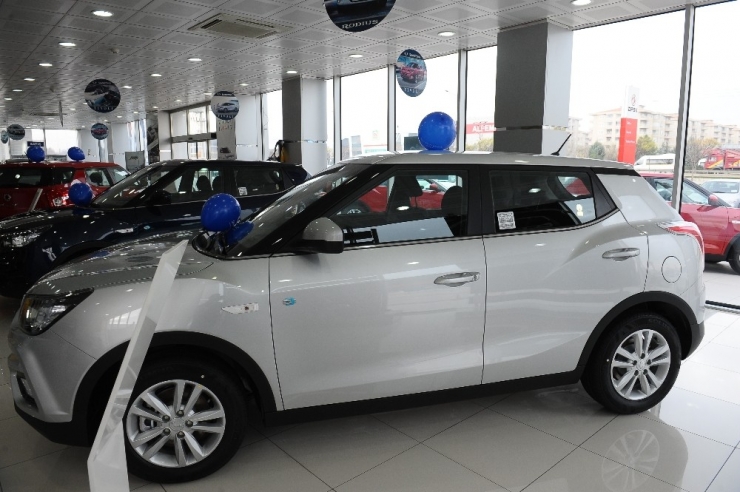 Şahsuvaroğlu: "Yerli Otomobili Destekliyoruz"