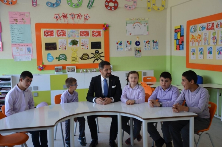 Dünya Engelliler Günü Kapsamında Özel Eğitim Sınıfı Açıldı