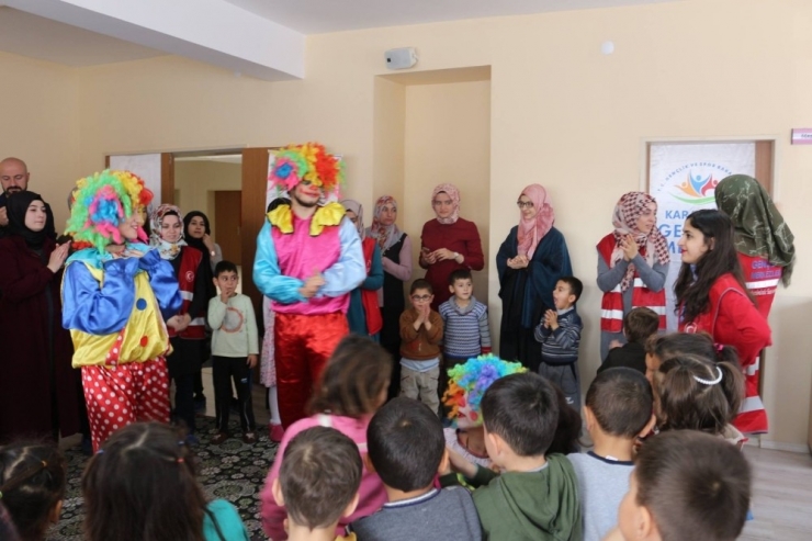 Minik Öğrencilere Hijyen Eğitimi