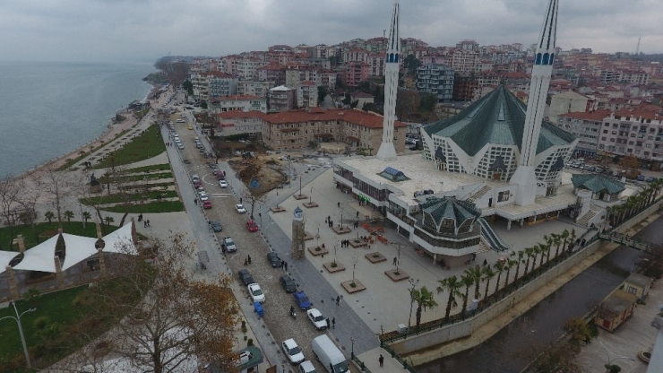 Merkez Cami Peyzaj Çalışmaları Tamamlanıyor