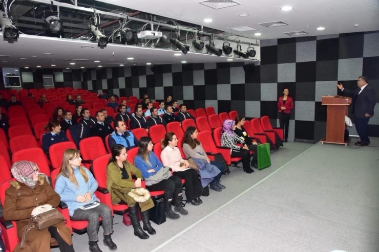 Başkan Yağcı, Nezaket Kuralları Eğitimi’ne Katıldı